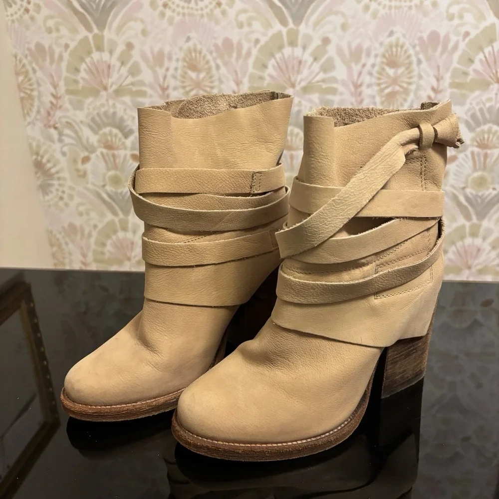 Free People Royal Rush Ankle‎ Boots Leather 38 8 Tan Boho Festival Rodeo Western